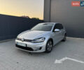 Серый Фольксваген e-Golf, объемом двигателя 0 л и пробегом 72 тыс. км за 13500 $, фото 1 на Automoto.ua
