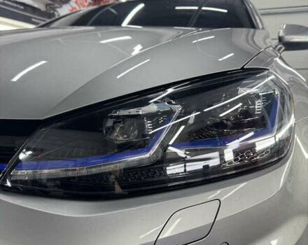 Серый Фольксваген e-Golf, объемом двигателя 0 л и пробегом 87 тыс. км за 14999 $, фото 4 на Automoto.ua