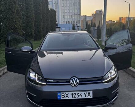 Сірий Фольксваген e-Golf, об'ємом двигуна 0 л та пробігом 75 тис. км за 14750 $, фото 4 на Automoto.ua