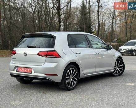 Серый Фольксваген e-Golf, объемом двигателя 0 л и пробегом 100 тыс. км за 12300 $, фото 26 на Automoto.ua