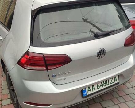 Серый Фольксваген e-Golf, объемом двигателя 0 л и пробегом 145 тыс. км за 12700 $, фото 9 на Automoto.ua