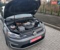 Серый Фольксваген e-Golf, объемом двигателя 0 л и пробегом 97 тыс. км за 11900 $, фото 23 на Automoto.ua