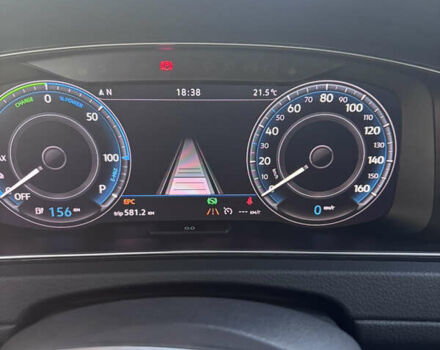 Серый Фольксваген e-Golf, объемом двигателя 0 л и пробегом 93 тыс. км за 15000 $, фото 18 на Automoto.ua