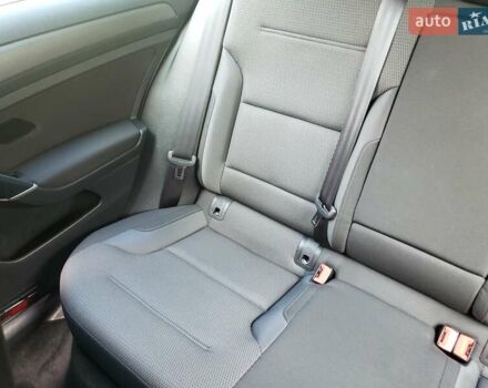 Серый Фольксваген e-Golf, объемом двигателя 0 л и пробегом 65 тыс. км за 13950 $, фото 57 на Automoto.ua