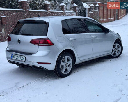 Серый Фольксваген e-Golf, объемом двигателя 0 л и пробегом 59 тыс. км за 13300 $, фото 39 на Automoto.ua