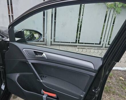 Сірий Фольксваген e-Golf, об'ємом двигуна 0 л та пробігом 97 тис. км за 15200 $, фото 22 на Automoto.ua