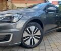 Серый Фольксваген e-Golf, объемом двигателя 0 л и пробегом 65 тыс. км за 13950 $, фото 3 на Automoto.ua