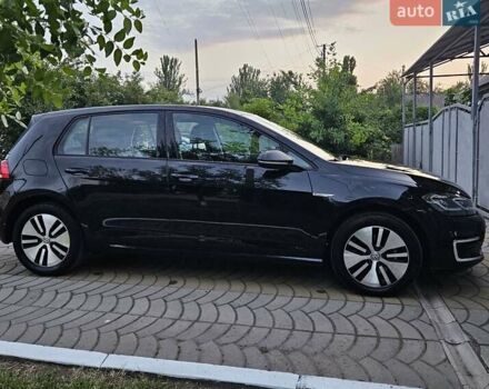 Сірий Фольксваген e-Golf, об'ємом двигуна 0 л та пробігом 97 тис. км за 15200 $, фото 18 на Automoto.ua