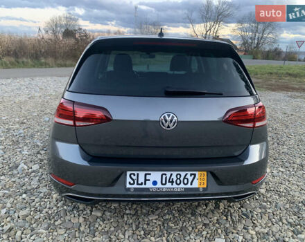 Серый Фольксваген e-Golf, объемом двигателя 0 л и пробегом 127 тыс. км за 11950 $, фото 17 на Automoto.ua