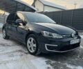 Серый Фольксваген e-Golf, объемом двигателя 0 л и пробегом 63 тыс. км за 12500 $, фото 1 на Automoto.ua