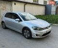 Серый Фольксваген e-Golf, объемом двигателя 0 л и пробегом 119 тыс. км за 13500 $, фото 1 на Automoto.ua
