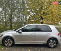 Серый Фольксваген e-Golf, объемом двигателя 0 л и пробегом 31 тыс. км за 25000 $, фото 1 на Automoto.ua