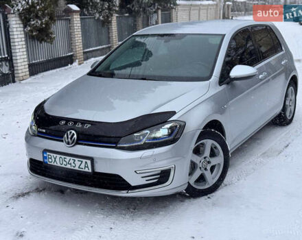 Серый Фольксваген e-Golf, объемом двигателя 0 л и пробегом 59 тыс. км за 13300 $, фото 16 на Automoto.ua