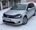 Серый Фольксваген e-Golf, объемом двигателя 0 л и пробегом 59 тыс. км за 13300 $, фото 16 на Automoto.ua