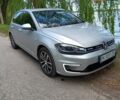 Серый Фольксваген e-Golf, объемом двигателя 0 л и пробегом 91 тыс. км за 15300 $, фото 2 на Automoto.ua