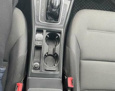 Серый Фольксваген e-Golf, объемом двигателя 0 л и пробегом 84 тыс. км за 15600 $, фото 42 на Automoto.ua