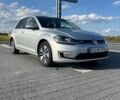 Серый Фольксваген e-Golf, объемом двигателя 0 л и пробегом 129 тыс. км за 14000 $, фото 1 на Automoto.ua