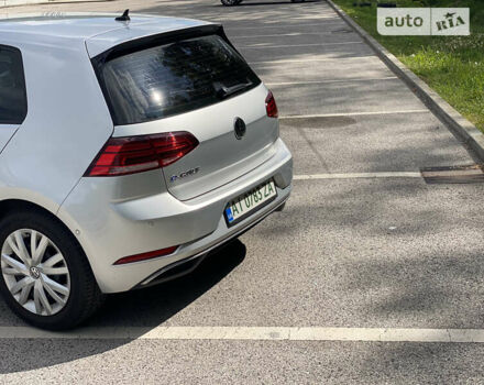 Сірий Фольксваген e-Golf, об'ємом двигуна 0 л та пробігом 54 тис. км за 14999 $, фото 4 на Automoto.ua