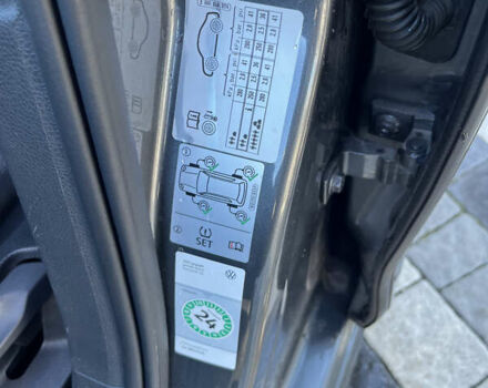 Сірий Фольксваген e-Golf, об'ємом двигуна 0 л та пробігом 39 тис. км за 17200 $, фото 12 на Automoto.ua