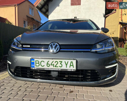 Сірий Фольксваген e-Golf, об'ємом двигуна 0 л та пробігом 39 тис. км за 17200 $, фото 29 на Automoto.ua