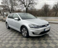 Сірий Фольксваген e-Golf, об'ємом двигуна 0 л та пробігом 116 тис. км за 12999 $, фото 1 на Automoto.ua