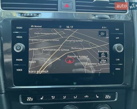 Сірий Фольксваген e-Golf, об'ємом двигуна 0 л та пробігом 141 тис. км за 13950 $, фото 29 на Automoto.ua