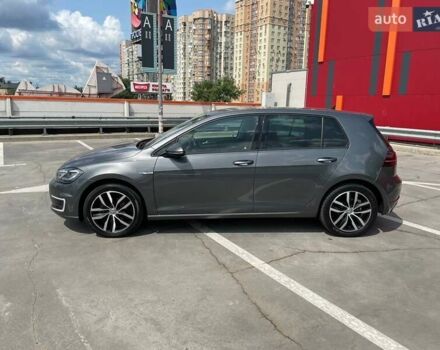Серый Фольксваген e-Golf, объемом двигателя 0 л и пробегом 123 тыс. км за 12900 $, фото 7 на Automoto.ua