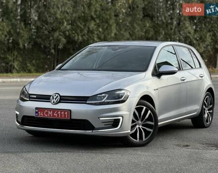 Серый Фольксваген e-Golf, объемом двигателя 0 л и пробегом 100 тыс. км за 12300 $, фото 14 на Automoto.ua