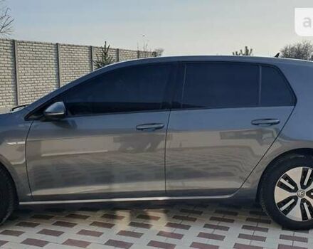 Сірий Фольксваген e-Golf, об'ємом двигуна 0 л та пробігом 47 тис. км за 18500 $, фото 7 на Automoto.ua