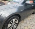 Серый Фольксваген e-Golf, объемом двигателя 0 л и пробегом 65 тыс. км за 13950 $, фото 4 на Automoto.ua