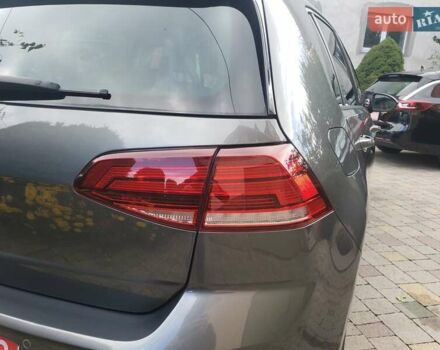 Серый Фольксваген e-Golf, объемом двигателя 0 л и пробегом 65 тыс. км за 13950 $, фото 16 на Automoto.ua