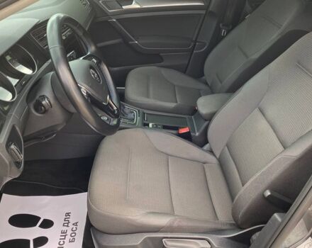 Серый Фольксваген e-Golf, объемом двигателя 36 л и пробегом 56 тыс. км за 17800 $, фото 9 на Automoto.ua