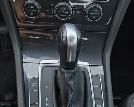 Сірий Фольксваген e-Golf, об'ємом двигуна 0 л та пробігом 97 тис. км за 15200 $, фото 33 на Automoto.ua