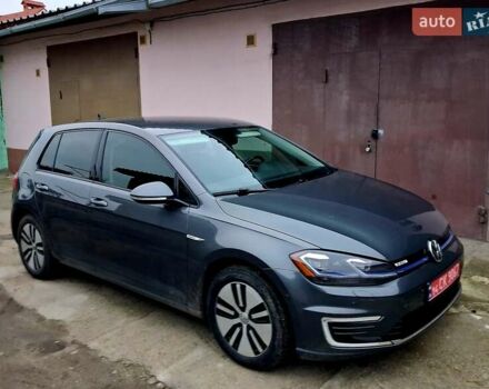 Сірий Фольксваген e-Golf, об'ємом двигуна 0 л та пробігом 97 тис. км за 12800 $, фото 6 на Automoto.ua