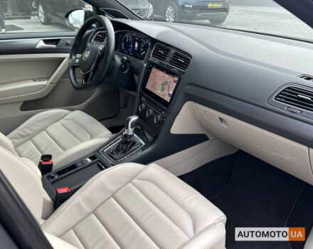 Сірий Фольксваген e-Golf, об'ємом двигуна 35 л та пробігом 109 тис. км за 16999 $, фото 16 на Automoto.ua