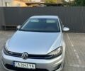 Серый Фольксваген e-Golf, объемом двигателя 0 л и пробегом 98 тыс. км за 14100 $, фото 1 на Automoto.ua