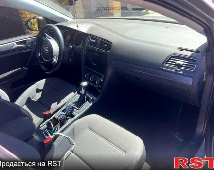 Сірий Фольксваген e-Golf, об'ємом двигуна 0 л та пробігом 57 тис. км за 13500 $, фото 3 на Automoto.ua