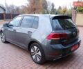 Серый Фольксваген e-Golf, объемом двигателя 0 л и пробегом 96 тыс. км за 11900 $, фото 8 на Automoto.ua