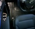 Серый Фольксваген e-Golf, объемом двигателя 0 л и пробегом 42 тыс. км за 19000 $, фото 42 на Automoto.ua