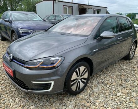 Серый Фольксваген e-Golf, объемом двигателя 0 л и пробегом 39 тыс. км за 17800 $, фото 15 на Automoto.ua