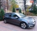 Серый Фольксваген e-Golf, объемом двигателя 0 л и пробегом 96 тыс. км за 11900 $, фото 5 на Automoto.ua