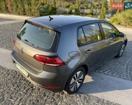 Сірий Фольксваген e-Golf, об'ємом двигуна 0 л та пробігом 140 тис. км за 12500 $, фото 5 на Automoto.ua
