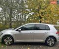 Серый Фольксваген e-Golf, объемом двигателя 0 л и пробегом 31 тыс. км за 25000 $, фото 1 на Automoto.ua