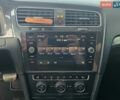 Серый Фольксваген e-Golf, объемом двигателя 0 л и пробегом 162 тыс. км за 12950 $, фото 59 на Automoto.ua