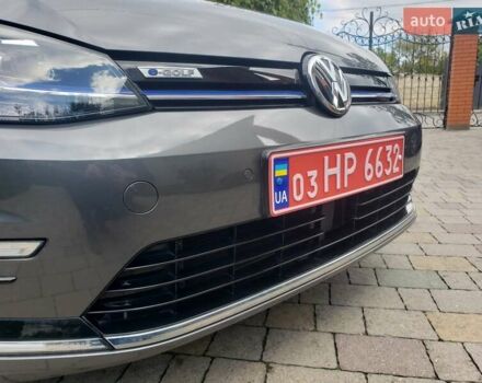 Серый Фольксваген e-Golf, объемом двигателя 0 л и пробегом 65 тыс. км за 13950 $, фото 38 на Automoto.ua