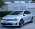 Серый Фольксваген e-Golf, объемом двигателя 0 л и пробегом 81 тыс. км за 15000 $, фото 1 на Automoto.ua