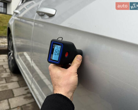 Серый Фольксваген e-Golf, объемом двигателя 0 л и пробегом 91 тыс. км за 15099 $, фото 134 на Automoto.ua