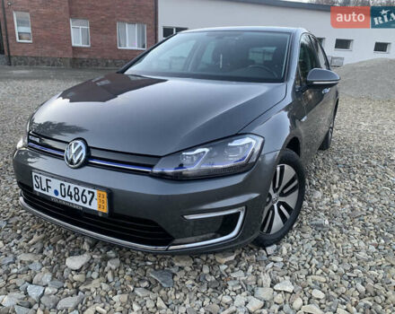 Серый Фольксваген e-Golf, объемом двигателя 0 л и пробегом 127 тыс. км за 11950 $, фото 9 на Automoto.ua