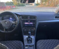 Серый Фольксваген e-Golf, объемом двигателя 0 л и пробегом 93 тыс. км за 15000 $, фото 16 на Automoto.ua