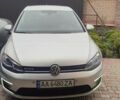 Серый Фольксваген e-Golf, объемом двигателя 0 л и пробегом 145 тыс. км за 12700 $, фото 1 на Automoto.ua
